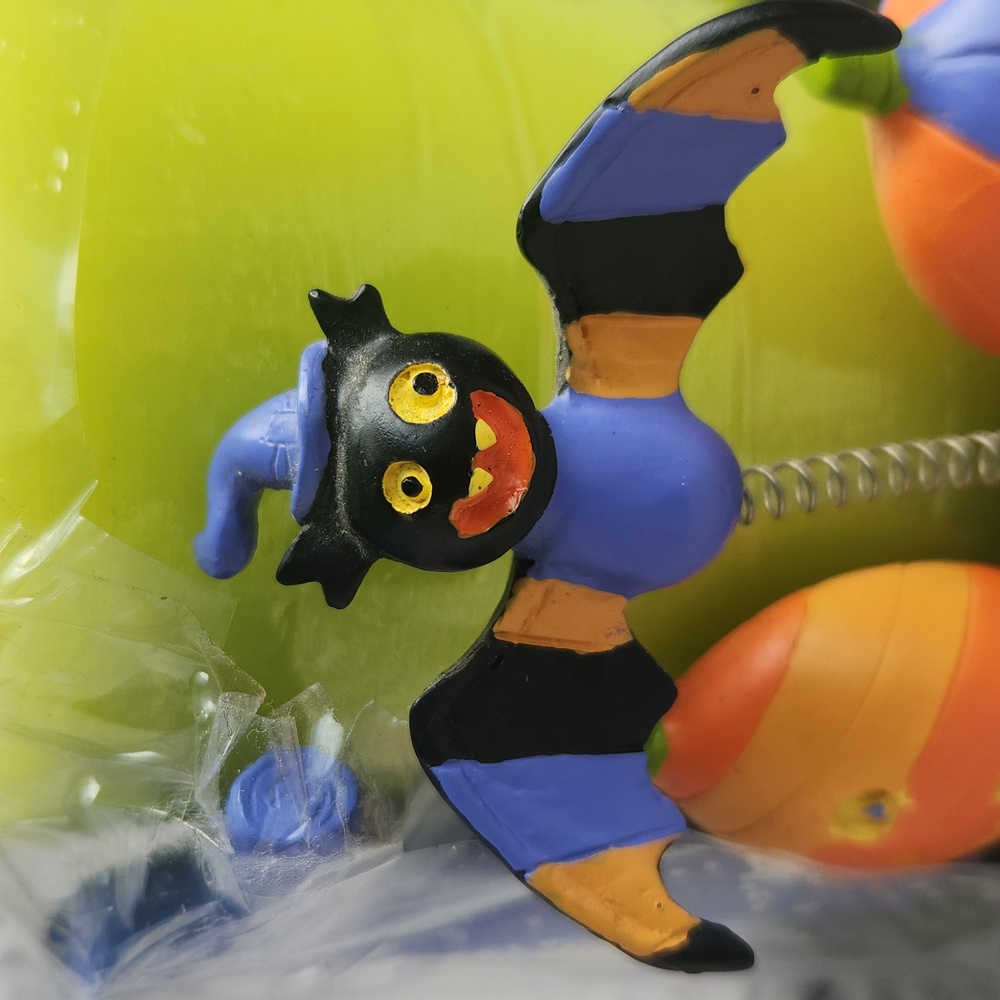 Vintage Colorful Halloween Candle Holder with Witch and Pumpkins Bat And Cat - Picture 6 of 7